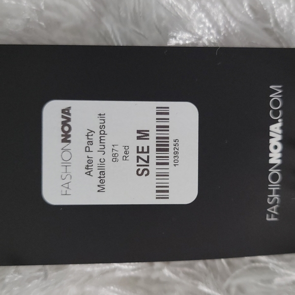 Fashion Nova ✨️ Jumpsuit - Picture 4 of 4